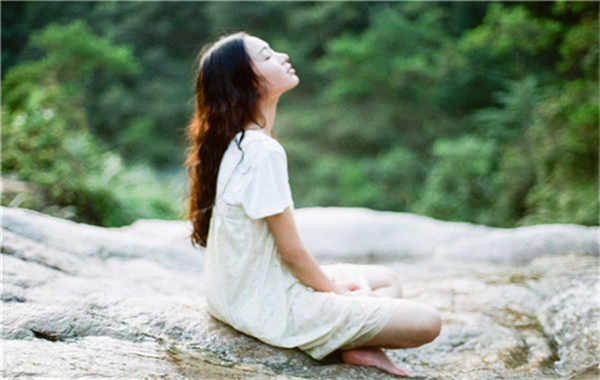 高明抽血鉴定胎儿性别费用(做胎儿性别鉴定费用多少钱)